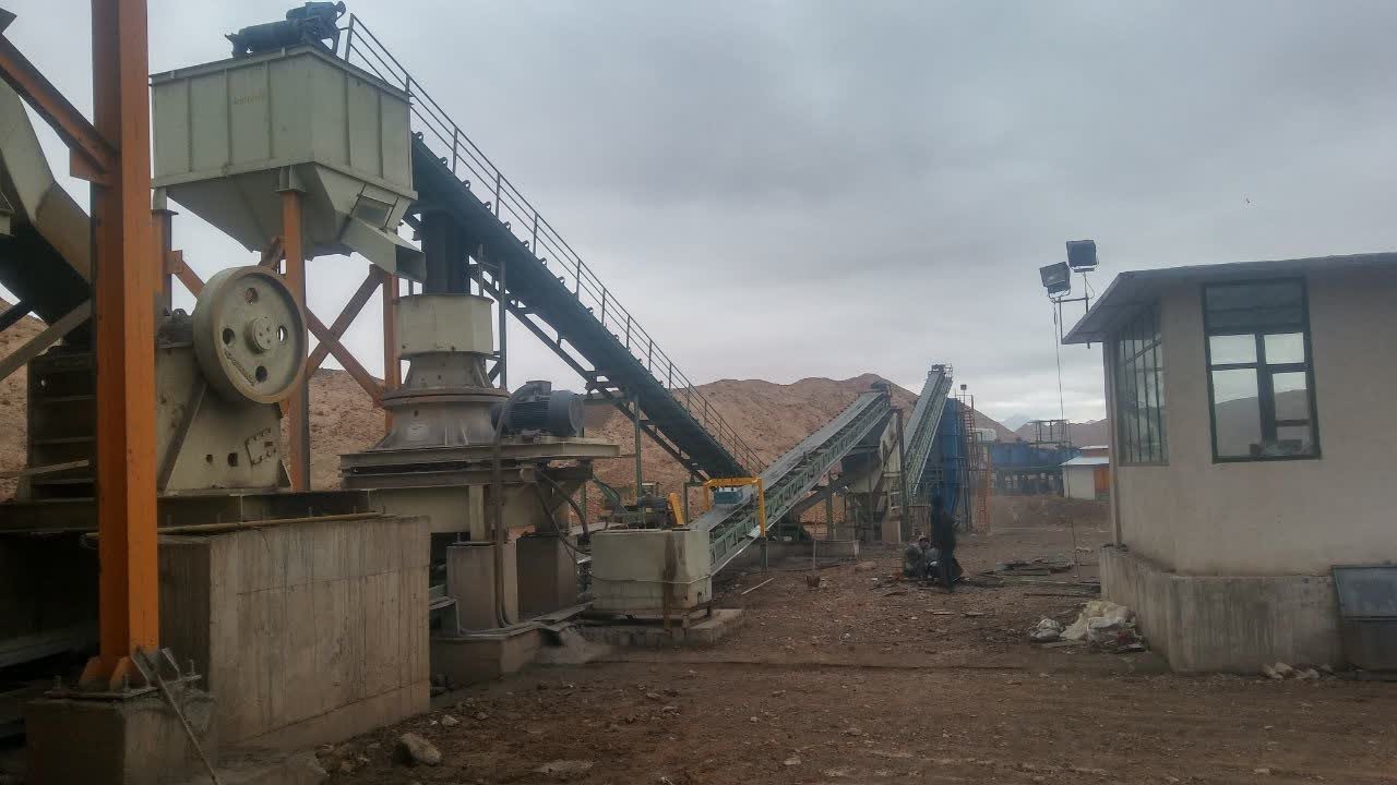 تولیدکننده انواع نوار نقاله معدنی و صنعتی تولیدکننده انواع نوار نقاله معدنی و صنعتی